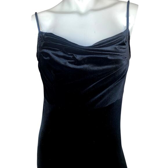 90's Style Black Velvet Midi Dress - Picture 3 of 5